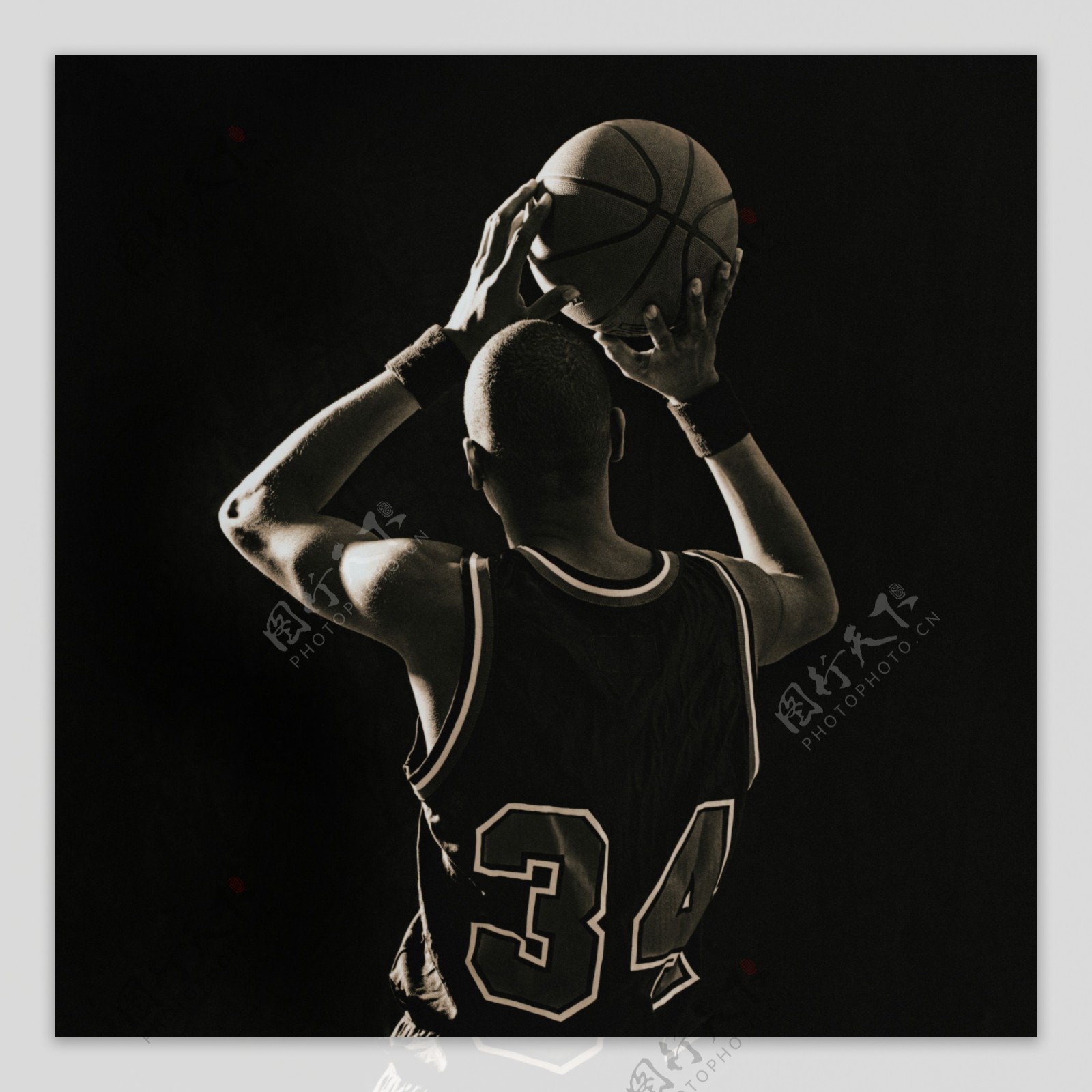 面对强劲对 面对强劲对